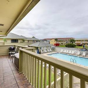 https://miramar-beach-vacation-rental-walk-to-beach.hotels-destin.com