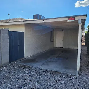 https://msg-for-5off_2bed1bath-kingqueenbeds-midtownphx.hotelsofphoenix.com